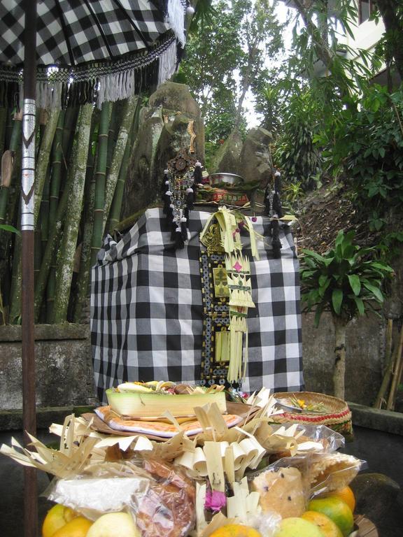 Ubud Wins Bungalow Exterior photo