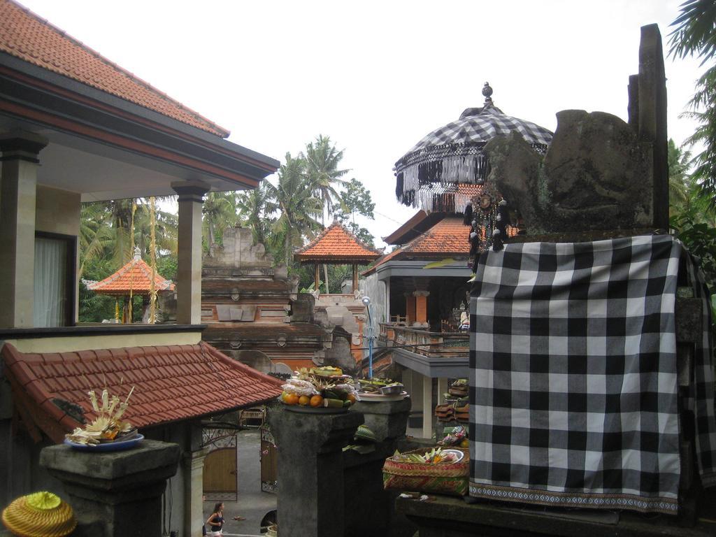 Ubud Wins Bungalow Exterior photo